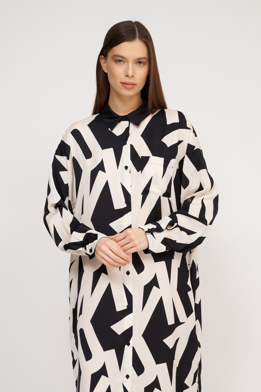 Длинный халат на пуговицах YI20019 black