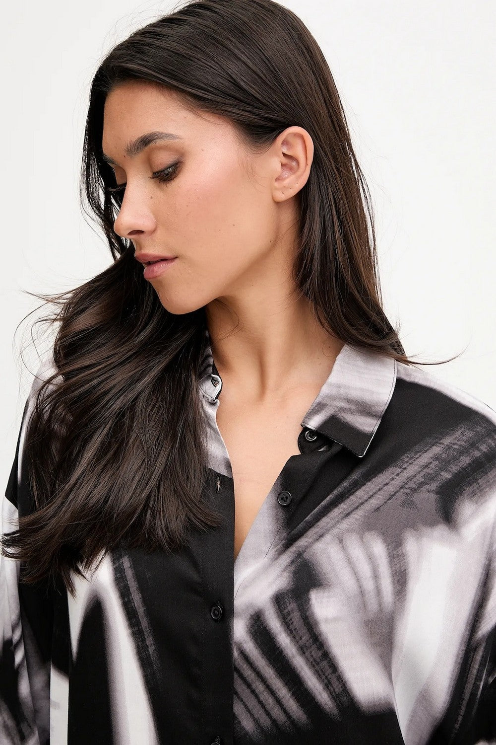 Ночная сорочка из вискозы YI30070 black ray of l