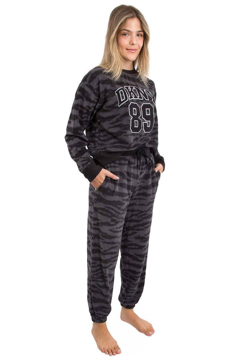 Флісова піжама зі штанами YI80066 black animal