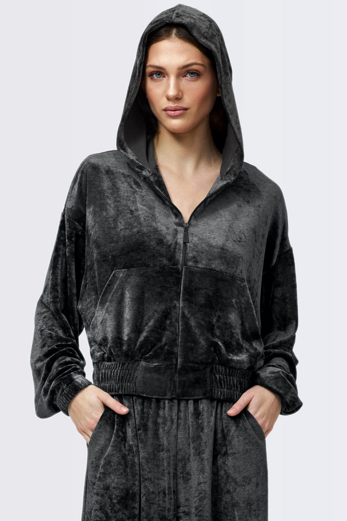 Велюровый джемпер 1873/50008