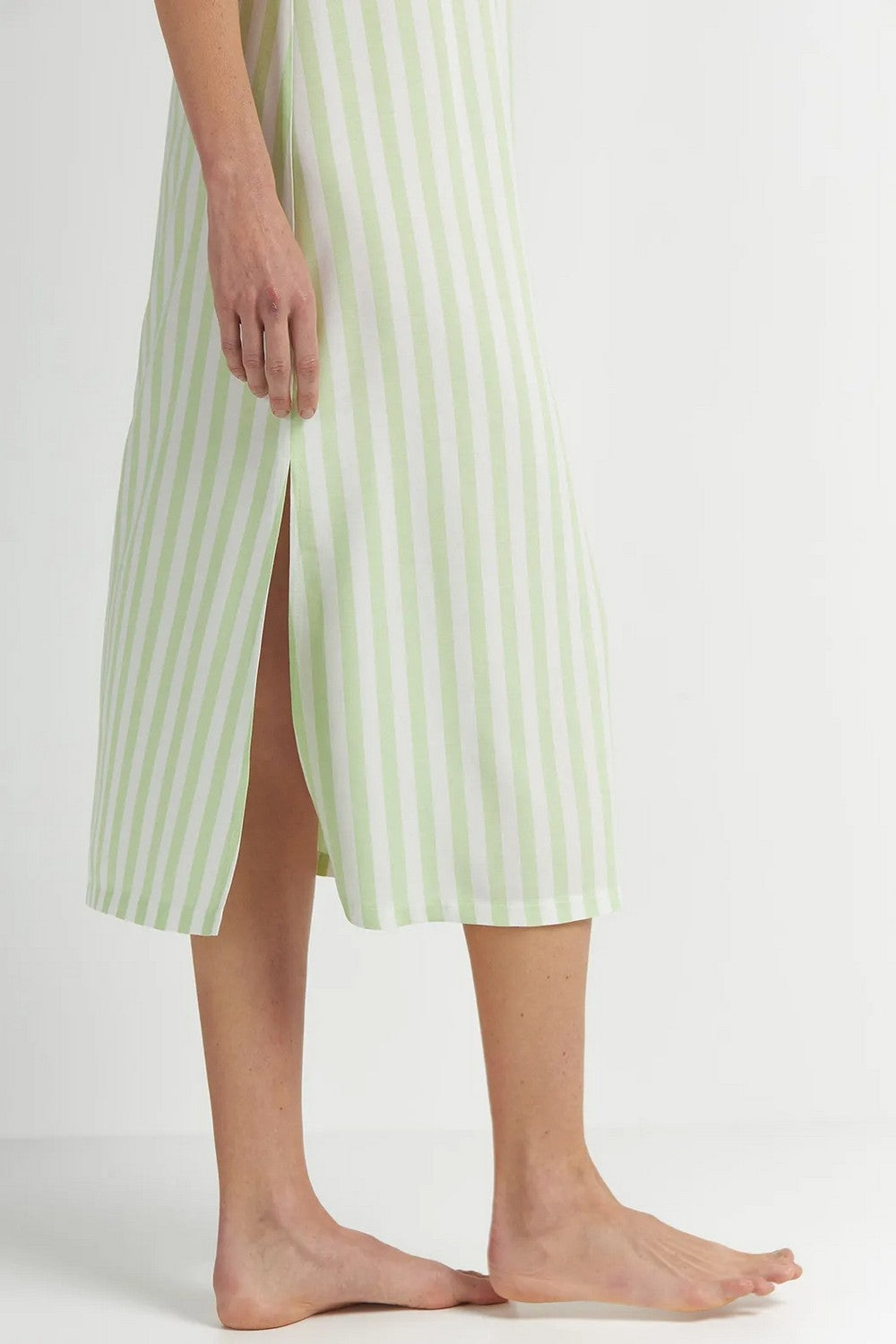 Довга сорочка з віскози LDB 128/01/03 Lime Cream green