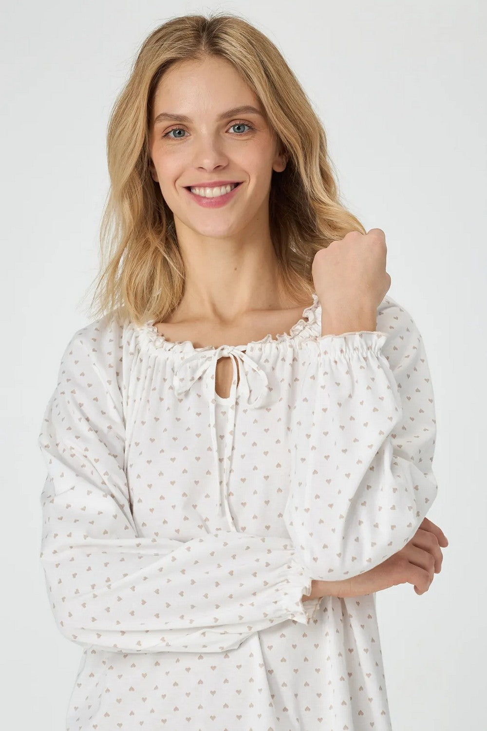 Нічна сорочка з сердечками LDK 108/14/01 Beige Romance Ellen деталь