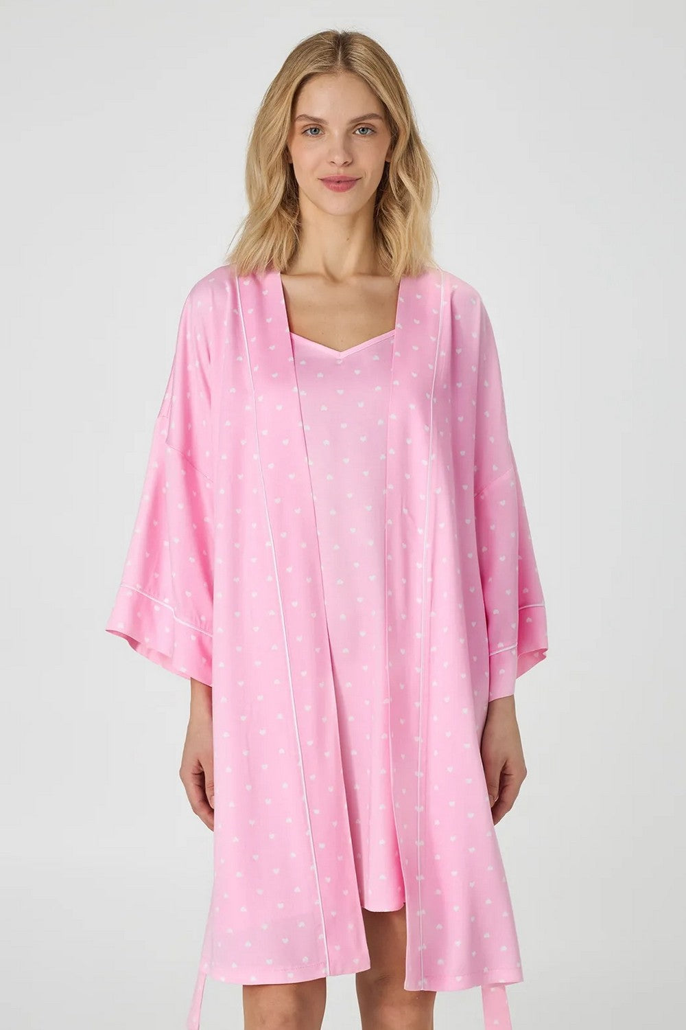 Халат с сердечками LGB 211/07/01 Pink Love pink