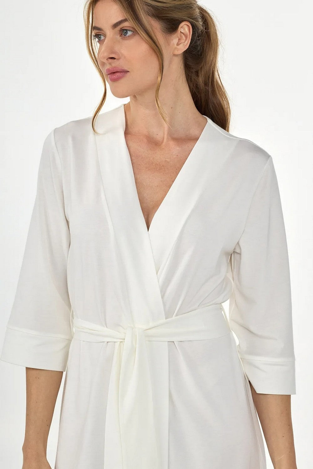 Халат из модала LGM 200/50/01 May White milk