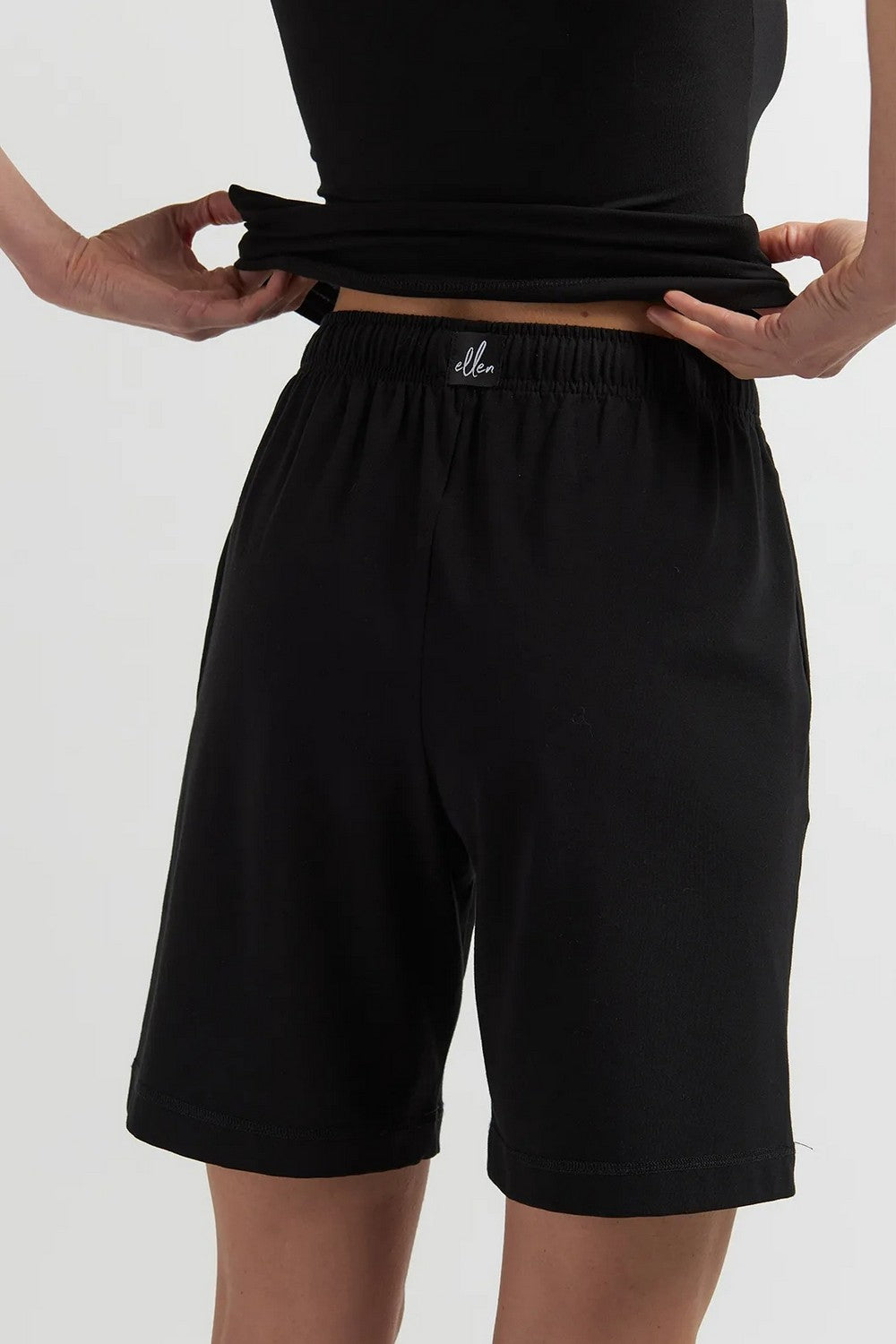 Шорты с карманами LHK 75/01/02 Basic black