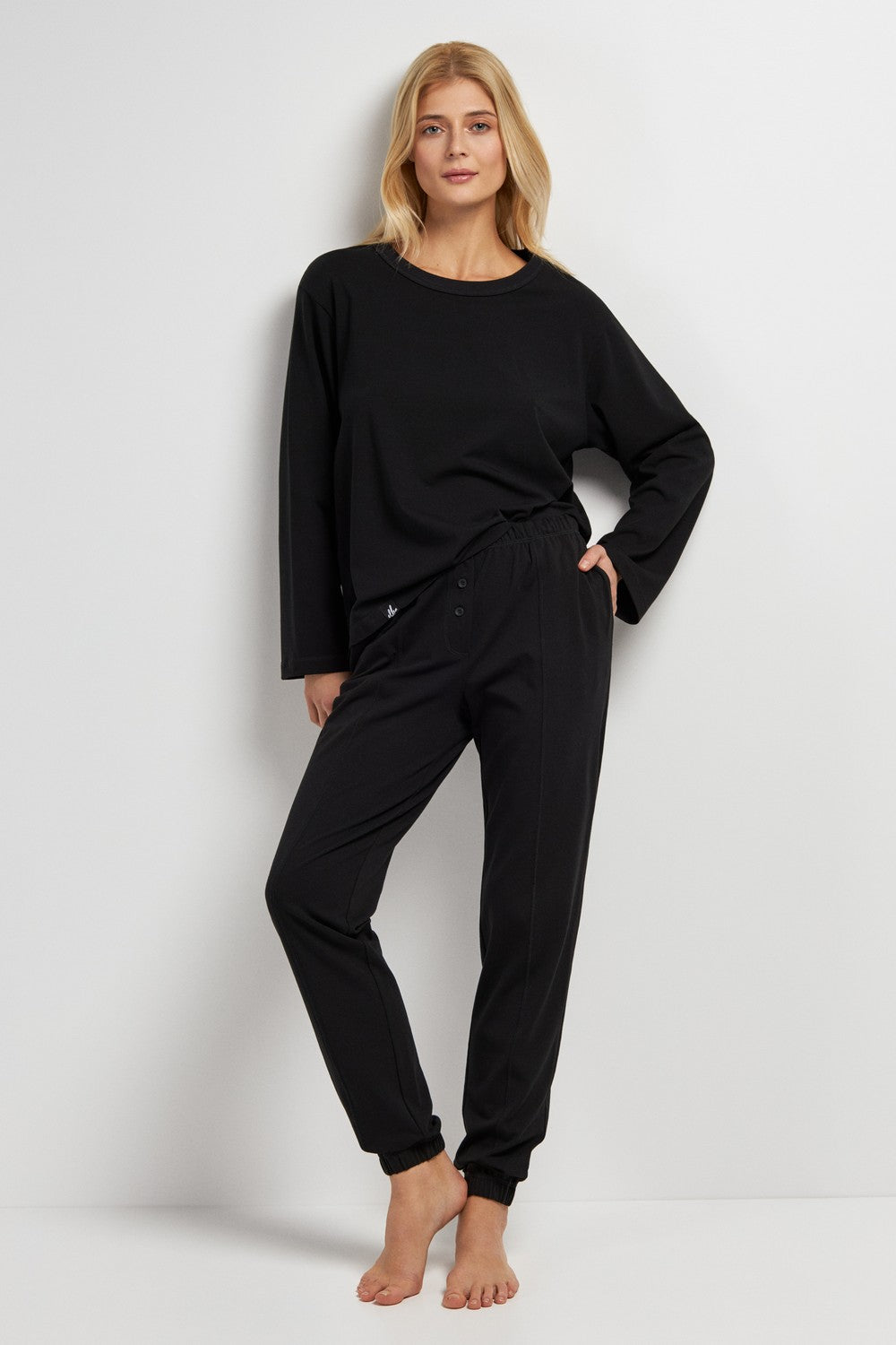 Кофта свободного кроя LKK 07/16/02 Basic black