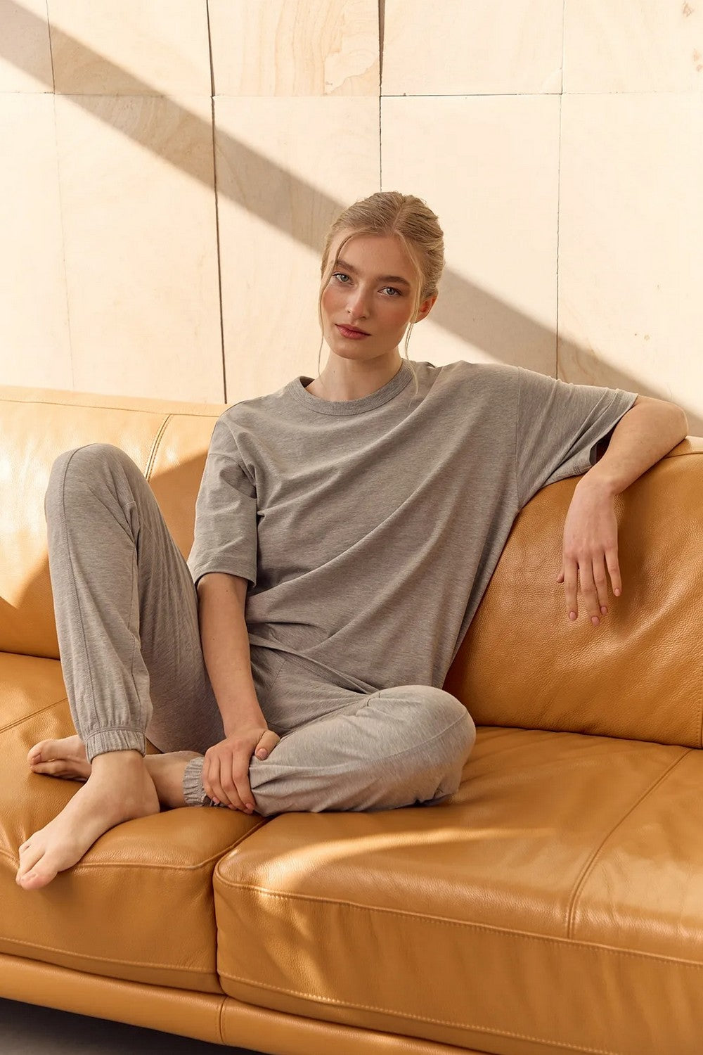 Хлопковая футболка оверсайз LSK 32/01/06 Basic gray