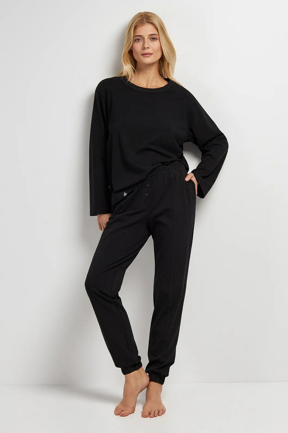 Брюки с карманами LTK 81/12/02 Basic black