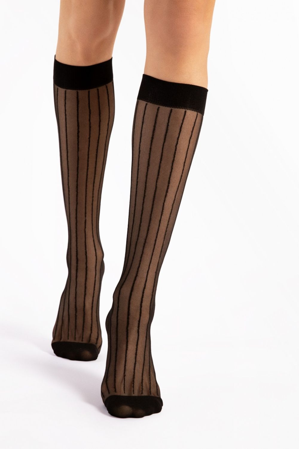 Матовые гольфы в полоску Linea G2144