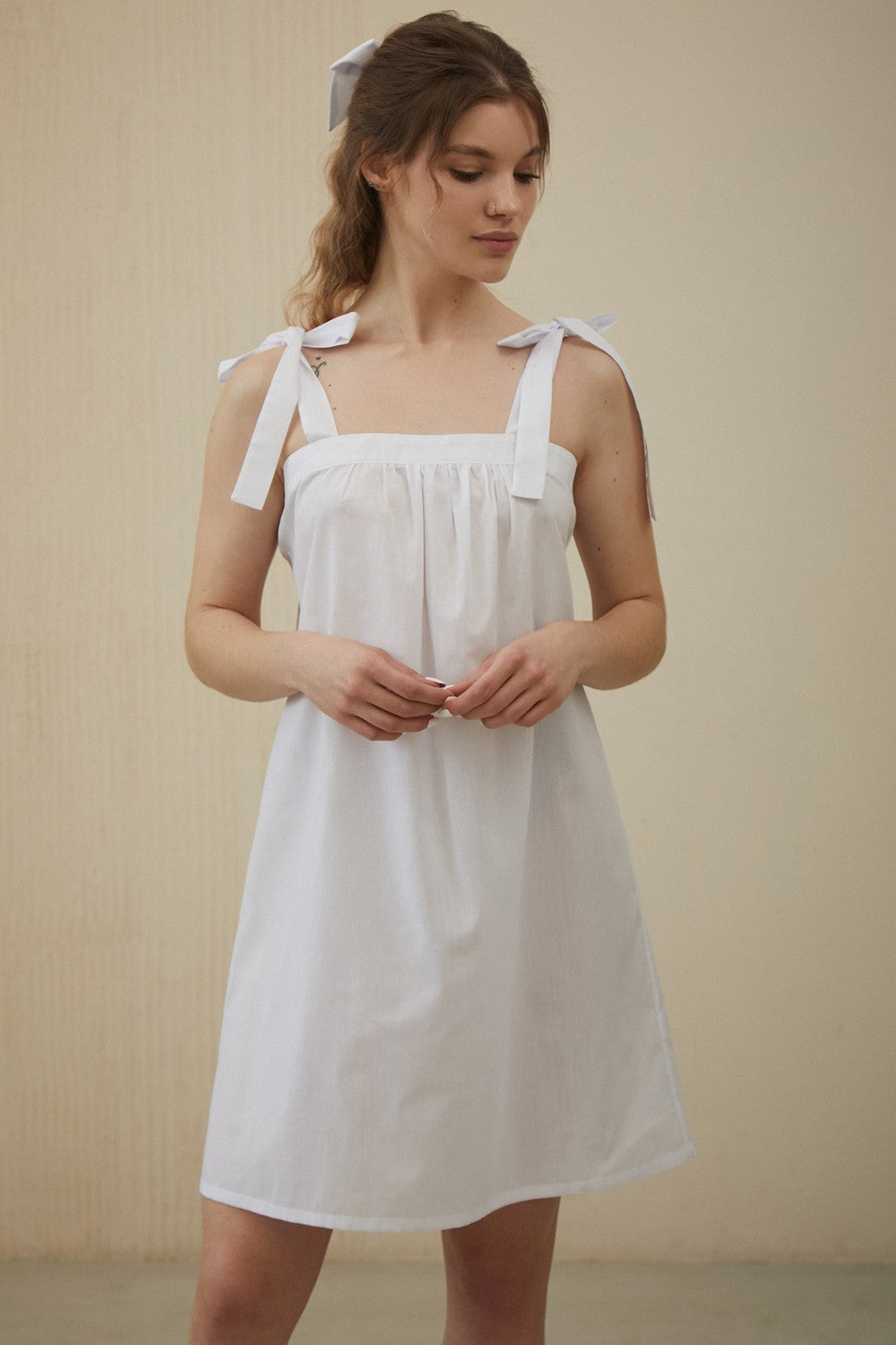 Хлопковая сорочка с завязками Colette HL0067-02-20 white