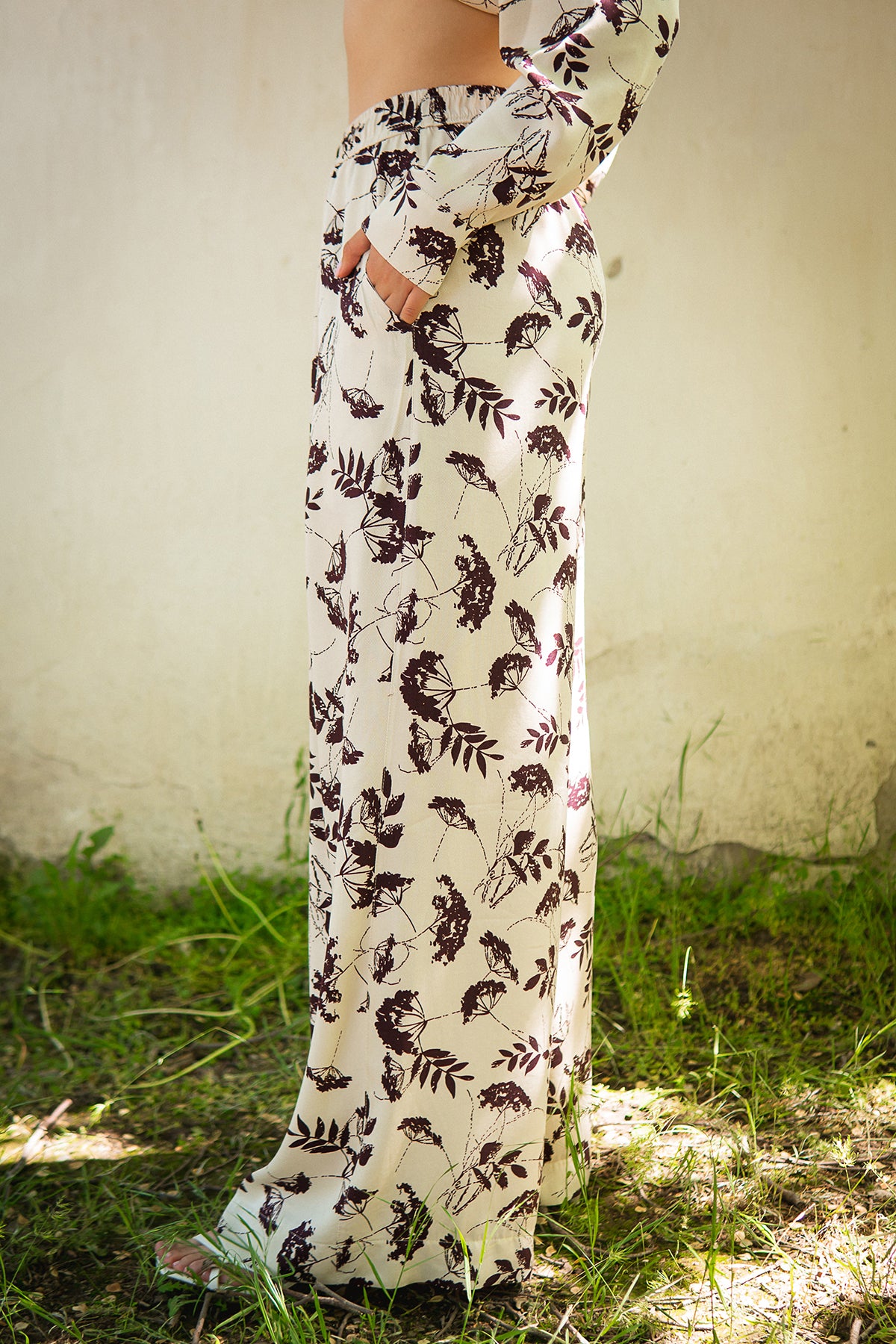 Брюки с защипами из штапеля Dianne VS0072-28-09 cream