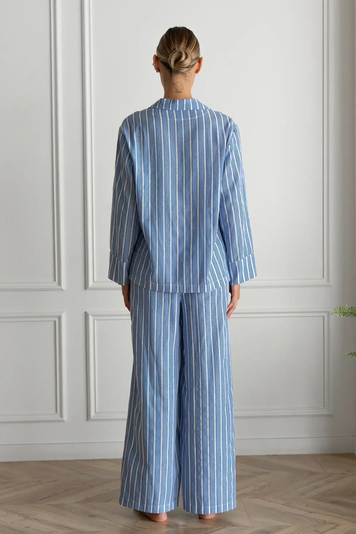 Хлопковая пижама в полоску Lake Lace HL0073-75-69