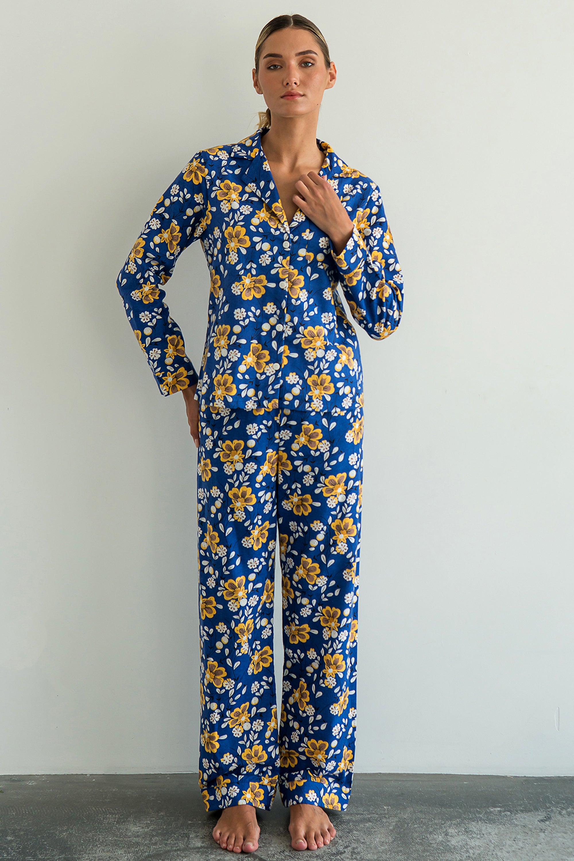 Фланелевая пижама с цветами Romano FL0057-71-69