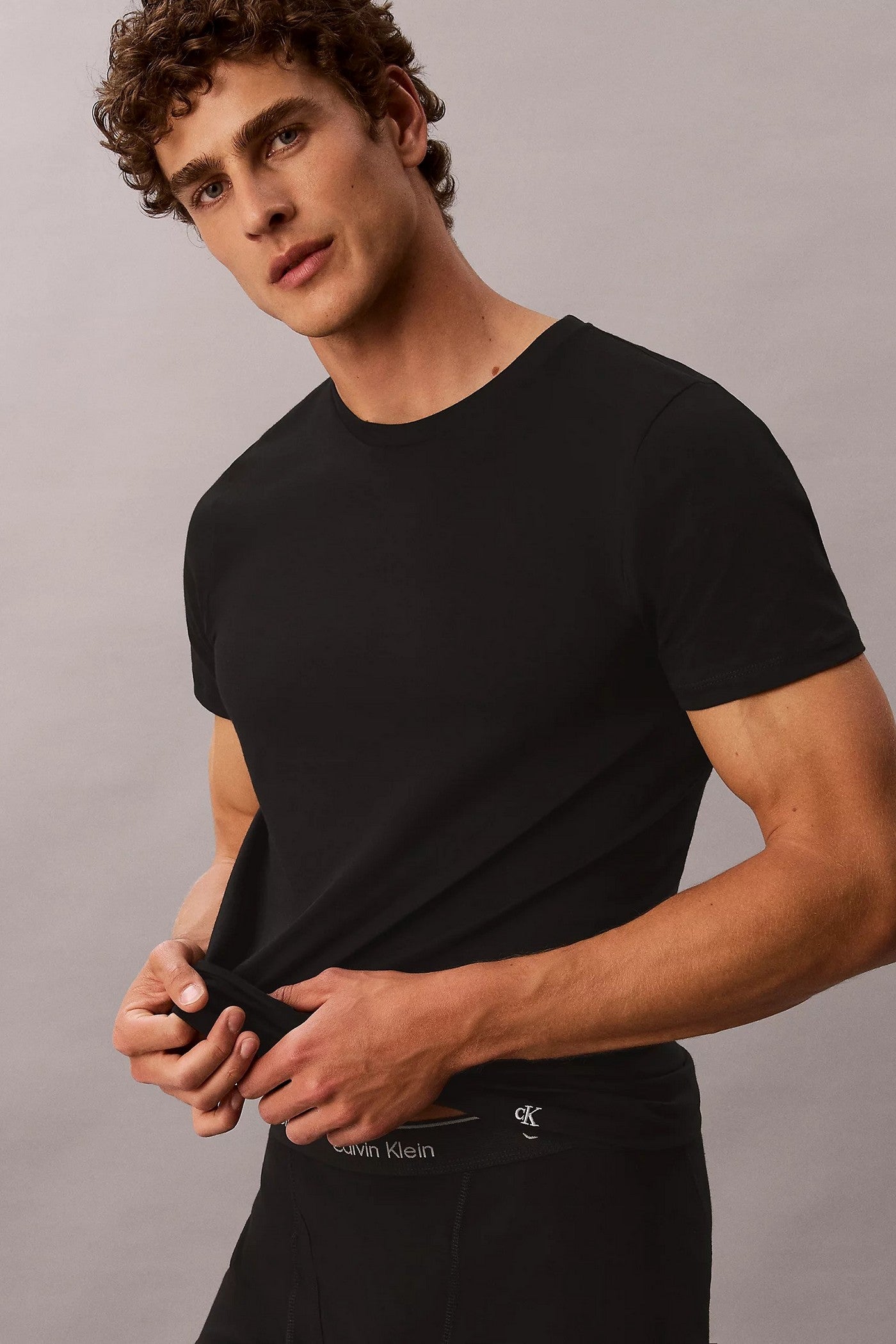 Чоловічі футболки 889662750 (5 шт.) black Calvin Klein