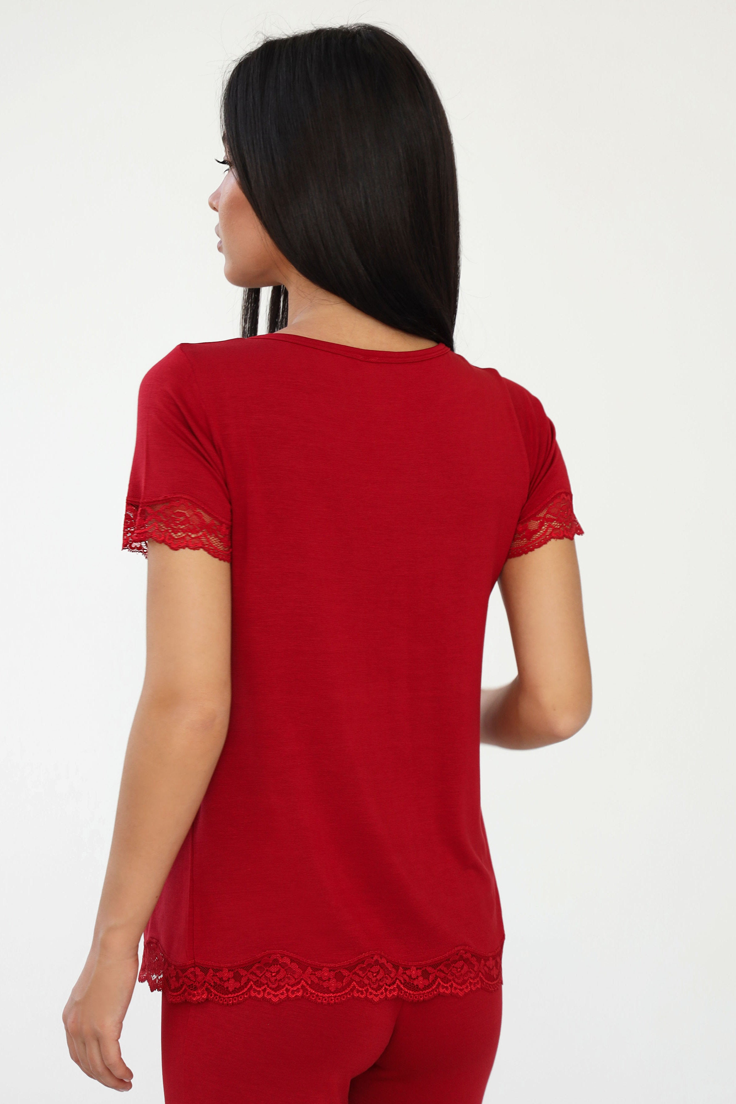 Піжамна футболка з модалу 24084 bordo