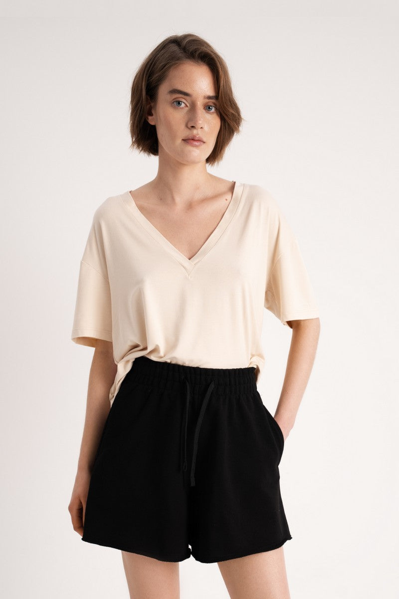 Футболка из вискозы L033 Lolita milk