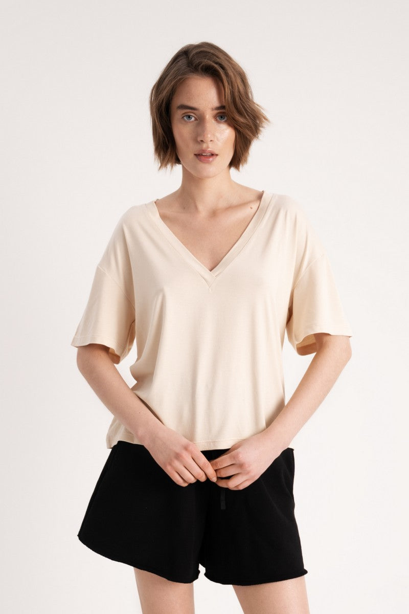 Футболка из вискозы L033 Lolita milk