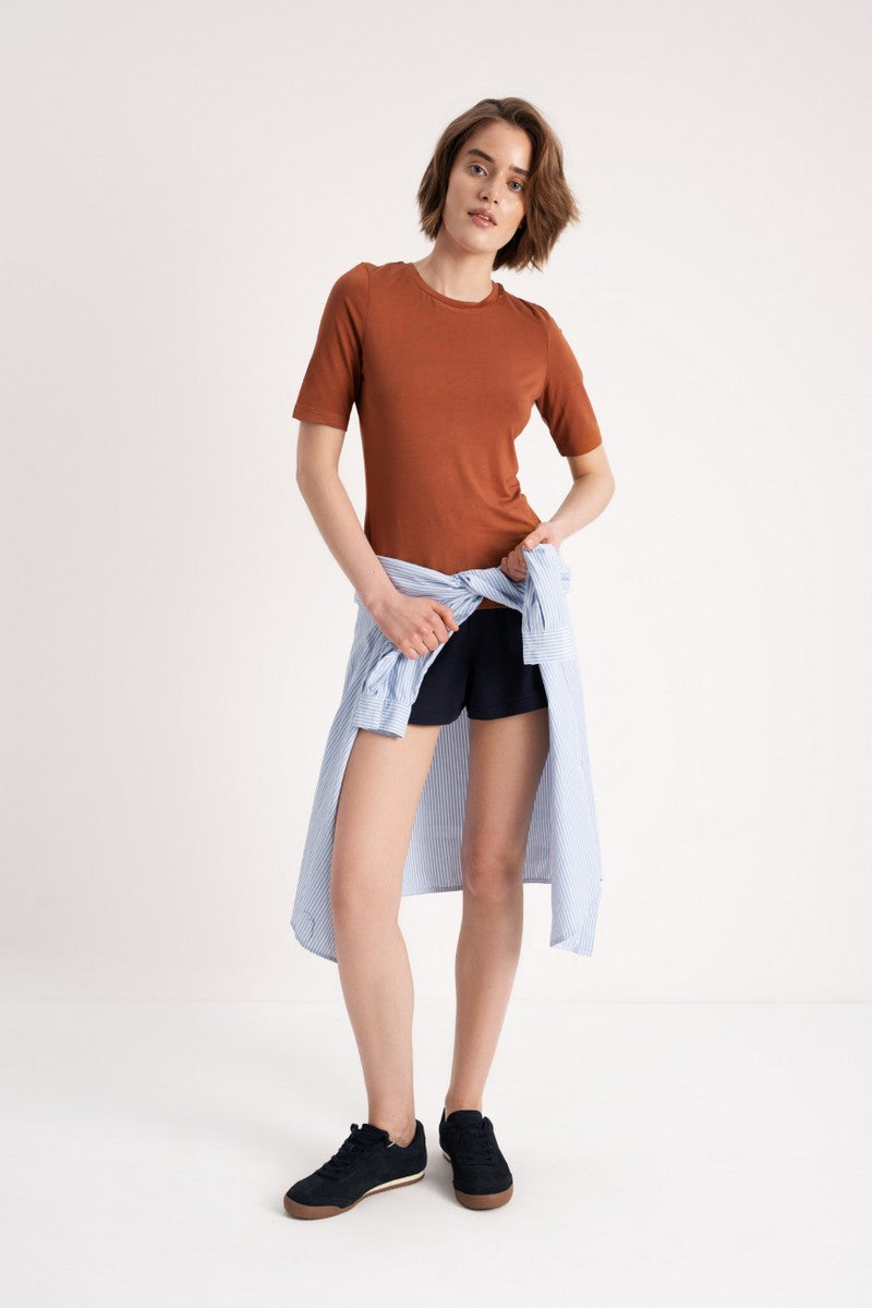 Футболка из вискозы L034 Sidney caramel