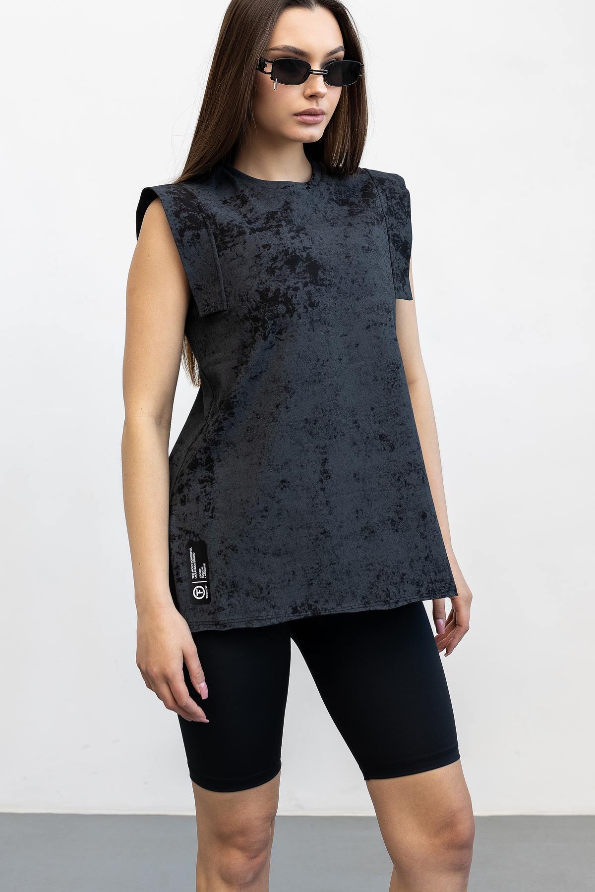 Футболка без рукавов D8-KHP158