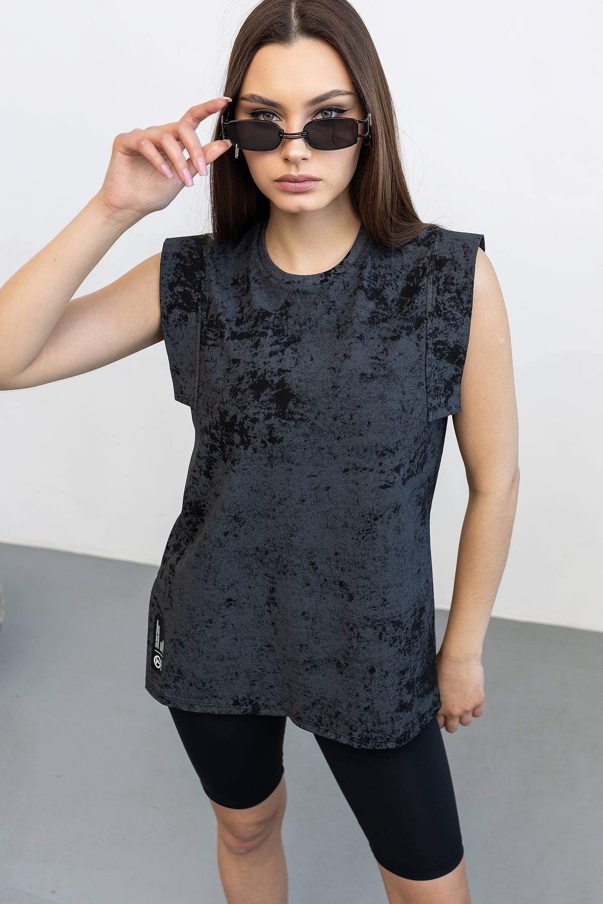 Футболка без рукавов D8-KHP158