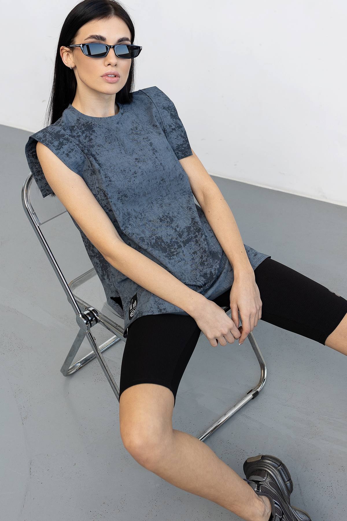 Футболка без рукавів D8-KHP159