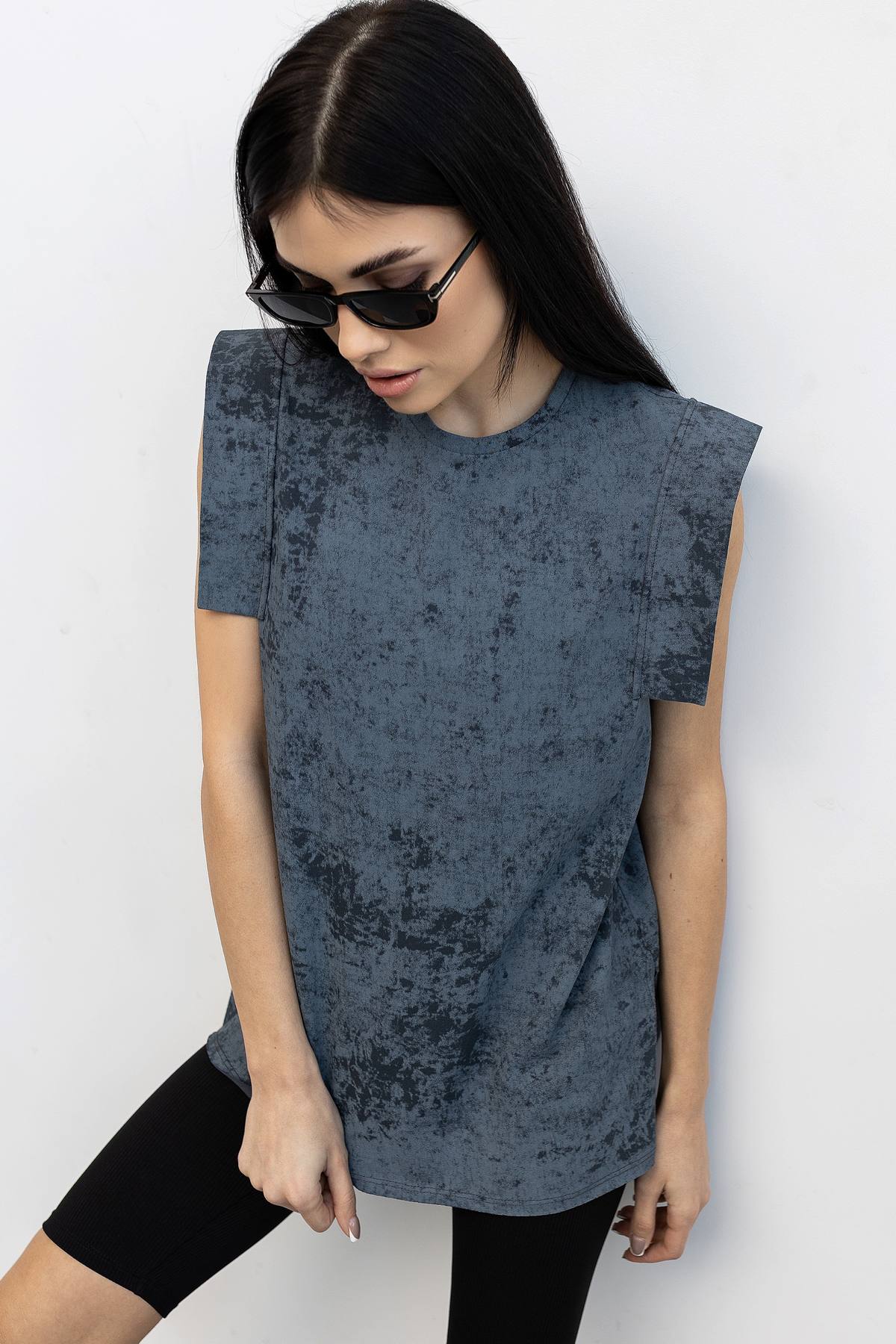 Футболка без рукавів D8-KHP159