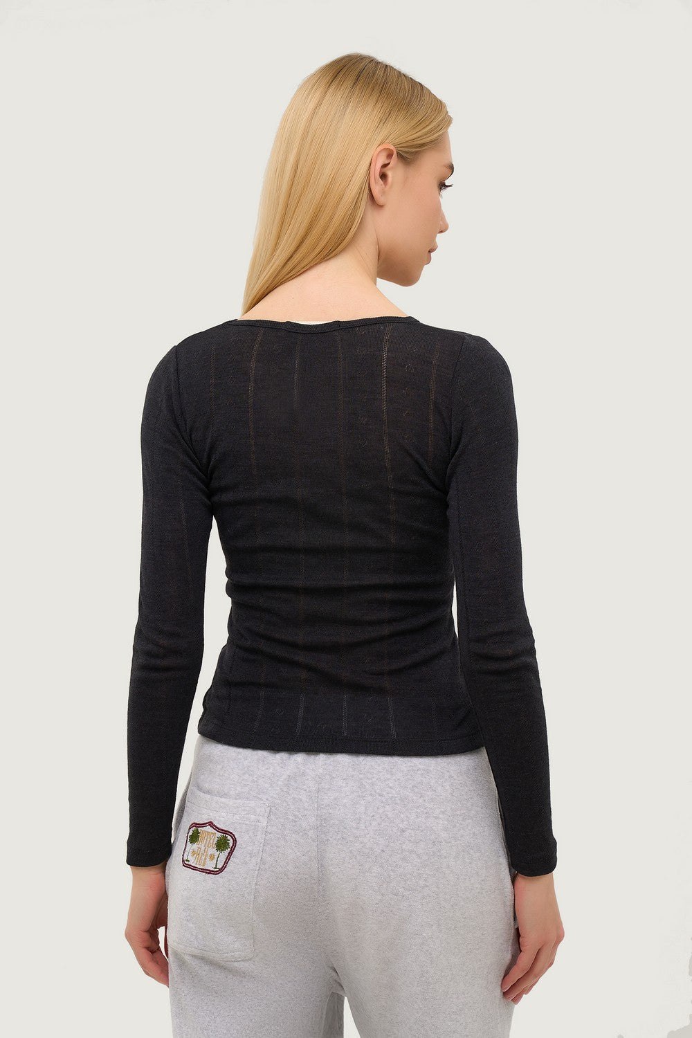 Шерстяной ажурный лонгслив 23181 dark gray