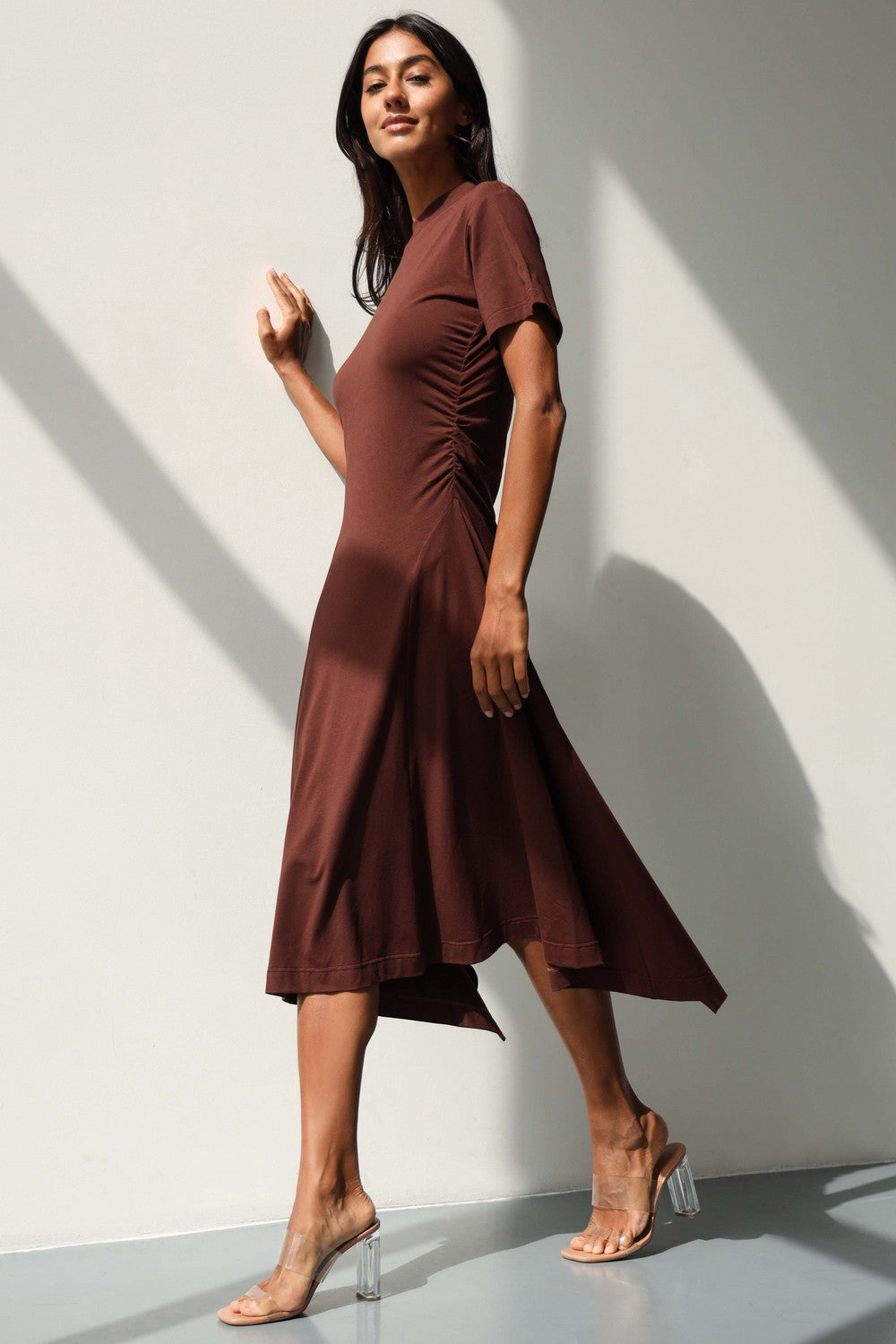 Платье со сборками из модала 24043