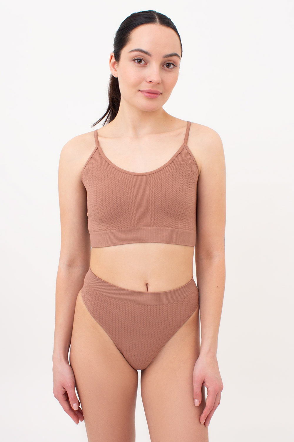 Топ с фактурным узором Cami Top Braid UP-00002894 mokko