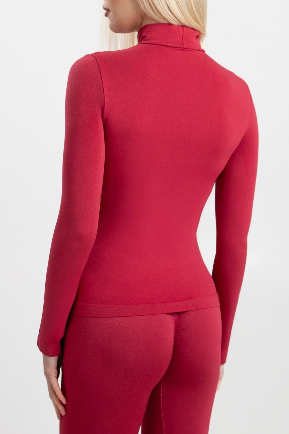 Бесшовная водолазка Long Sleeve Neck UP-00001981 winterberry