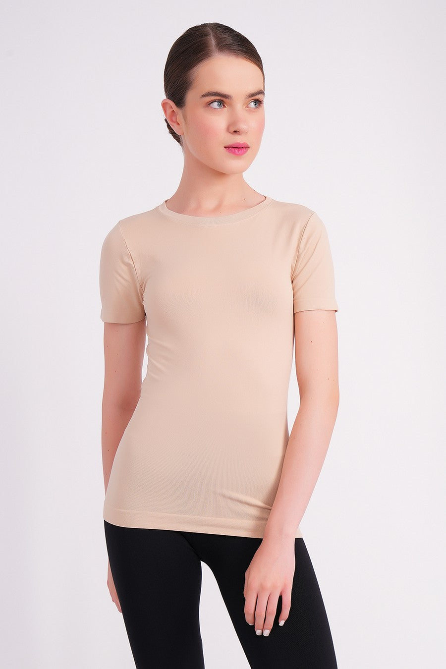 Безшовна футболка з мікрофібри UP-00002992 light nude