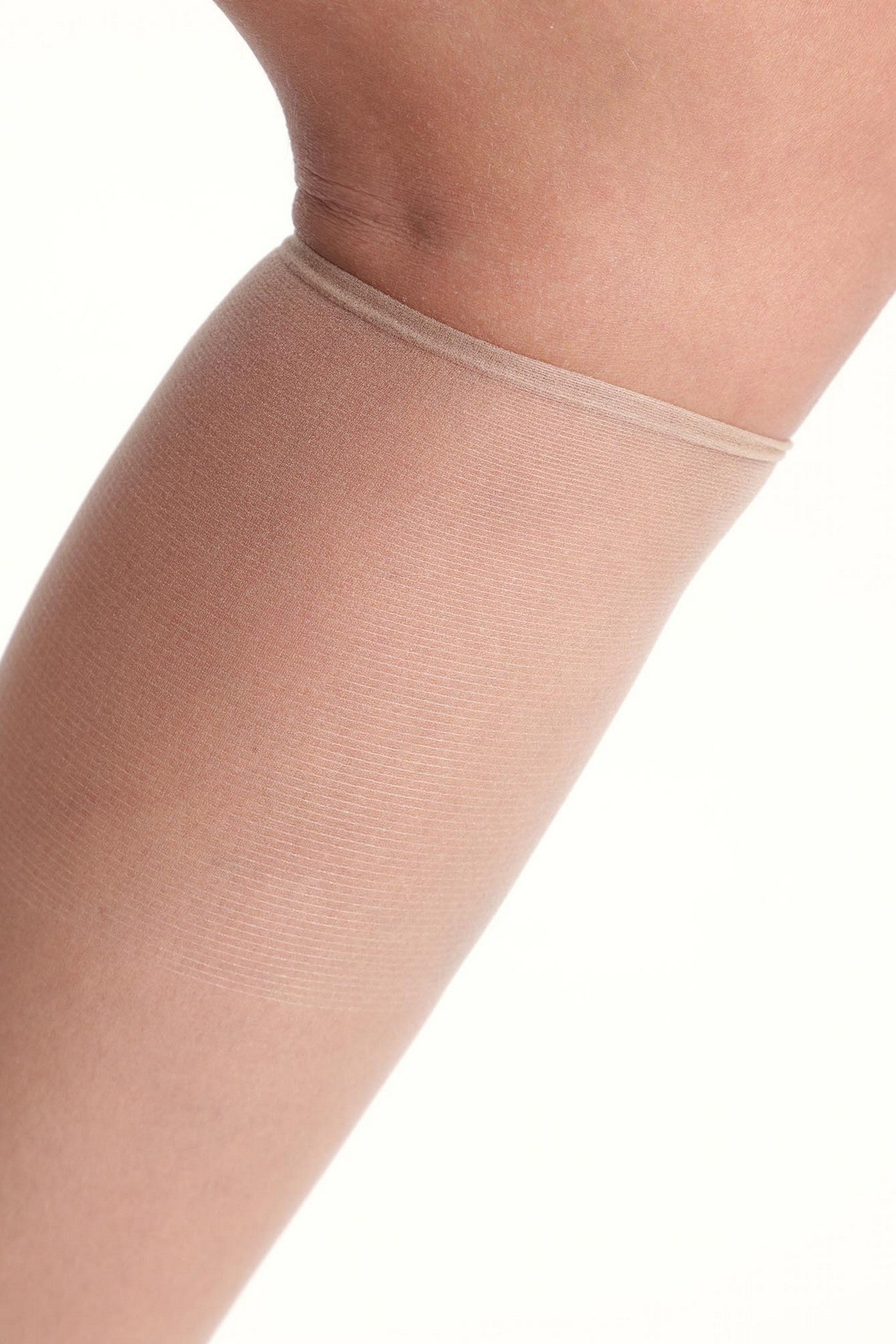 Летние тонкие гольфы 2046 Teint de Soleil 17d