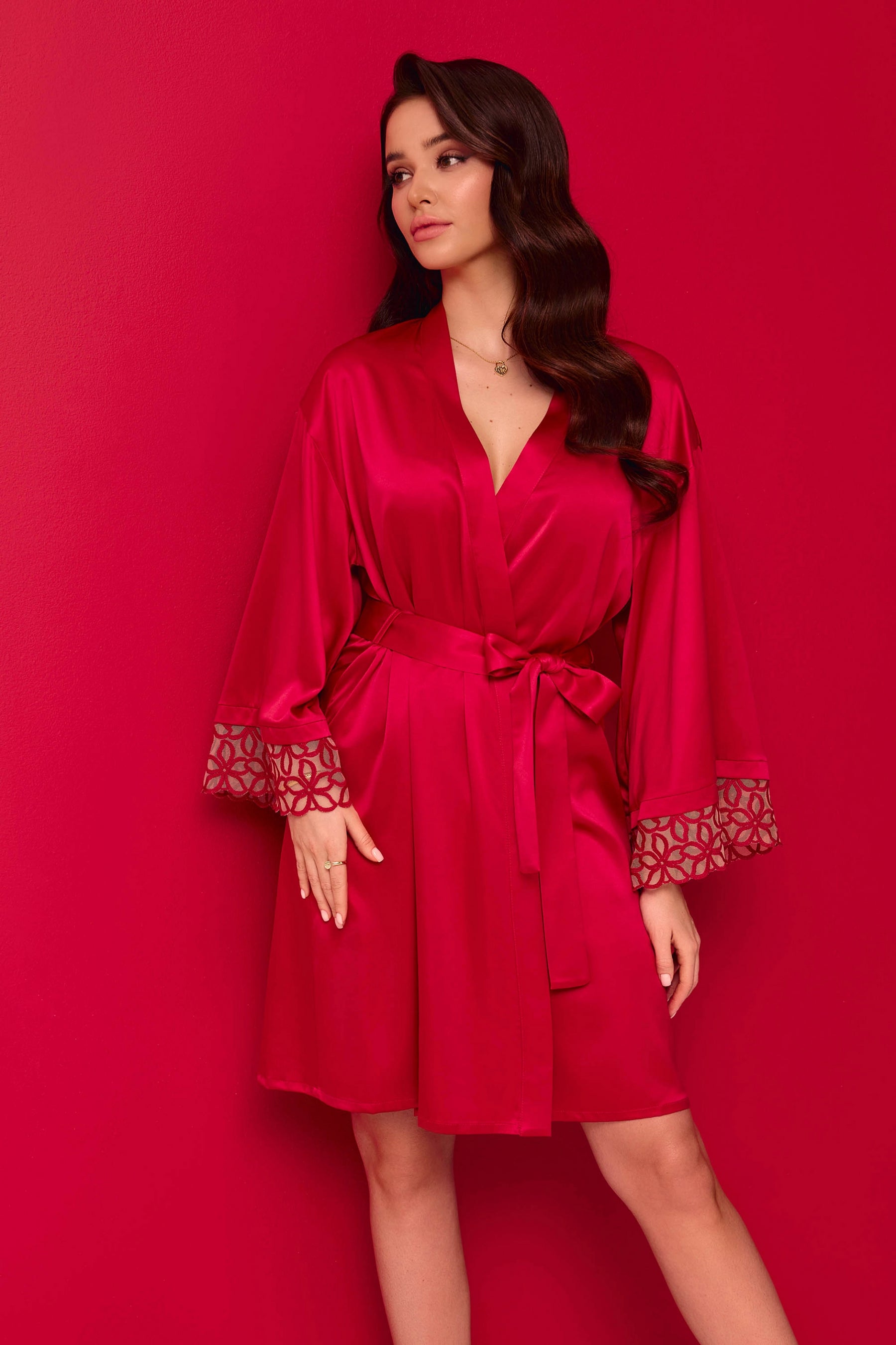 Халат с вышивкой 8181-6715 29 raspberry