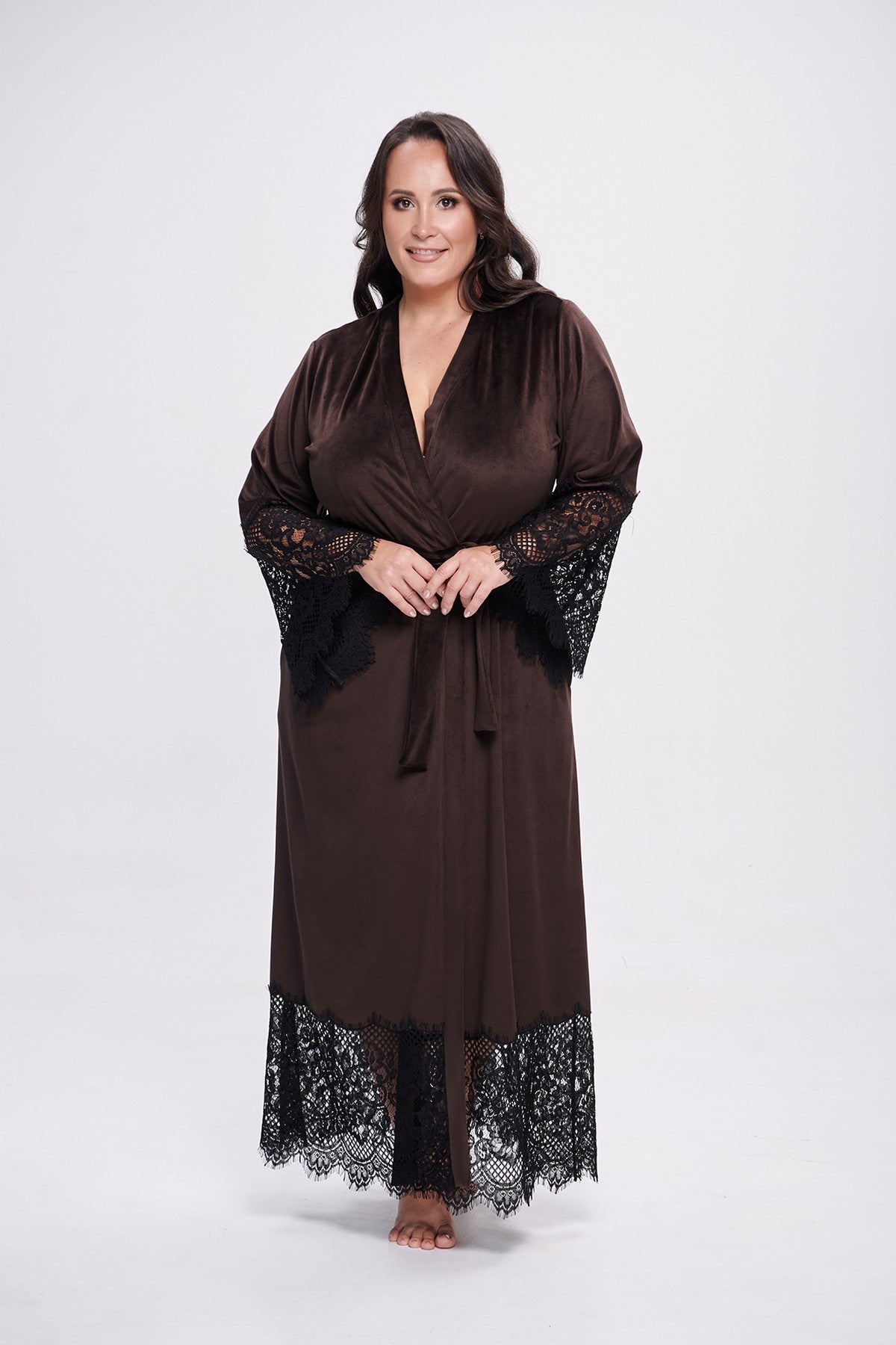 Довгий велюровий халат з мереживом 1931 brown