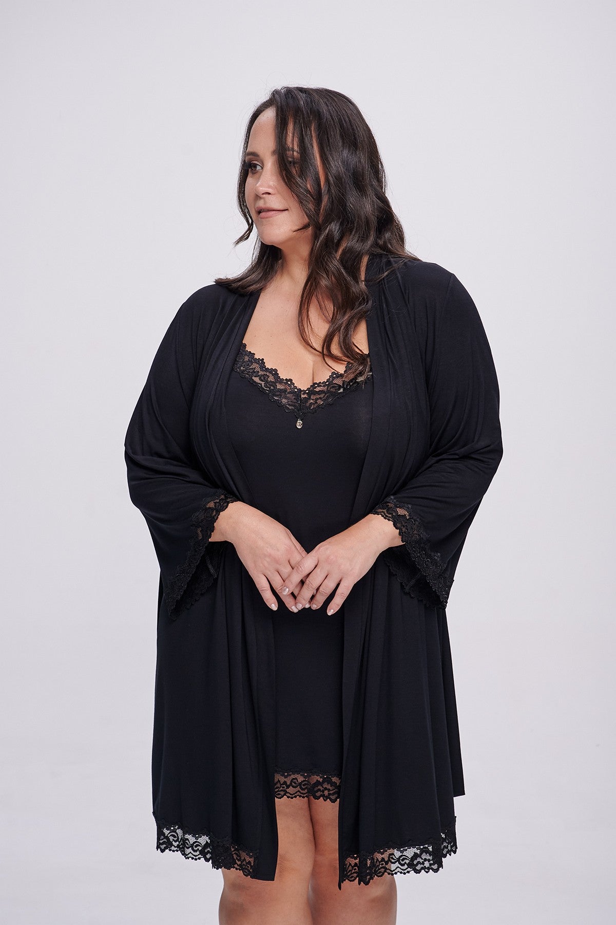 Халат из вискозы 2307/1 black