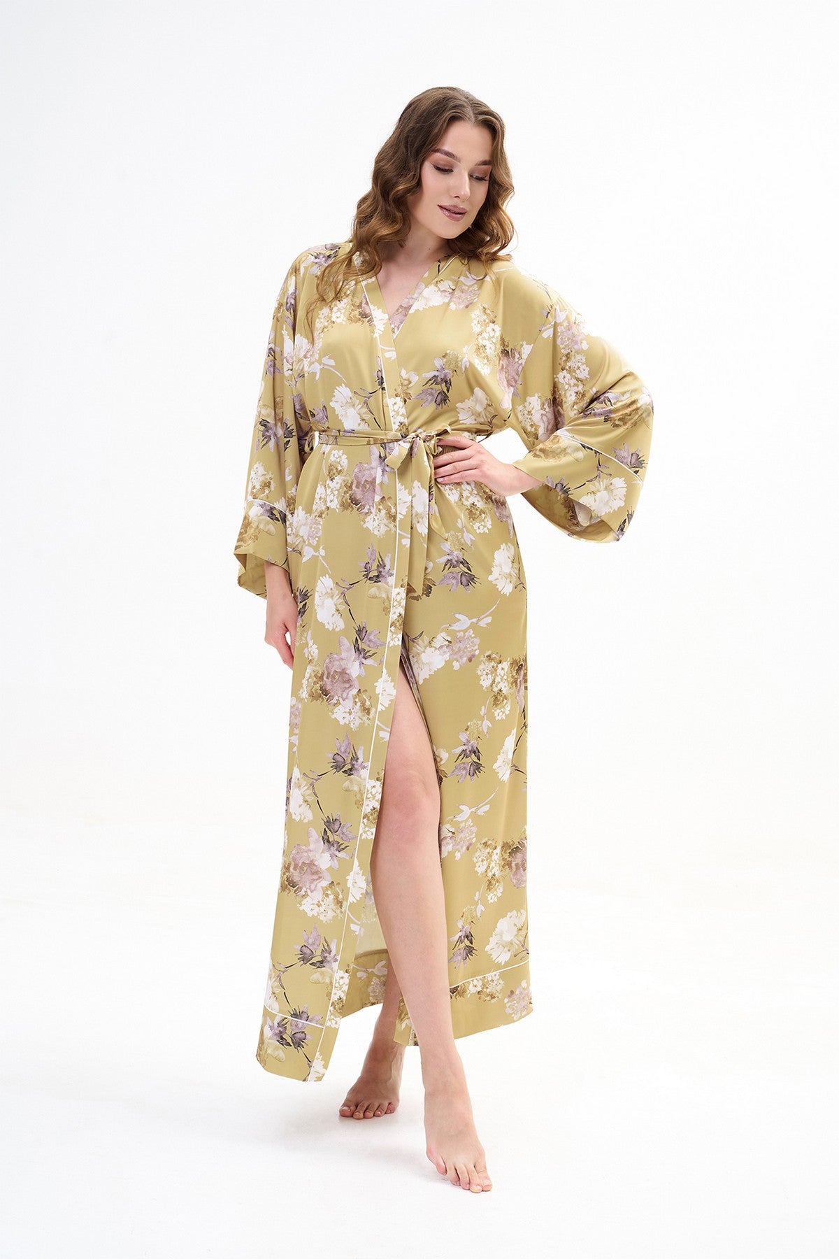 Атласний халат 2904 mustard Shato