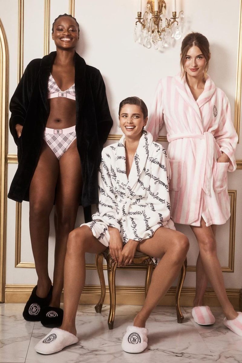 Плюшевый халат 989922222 white