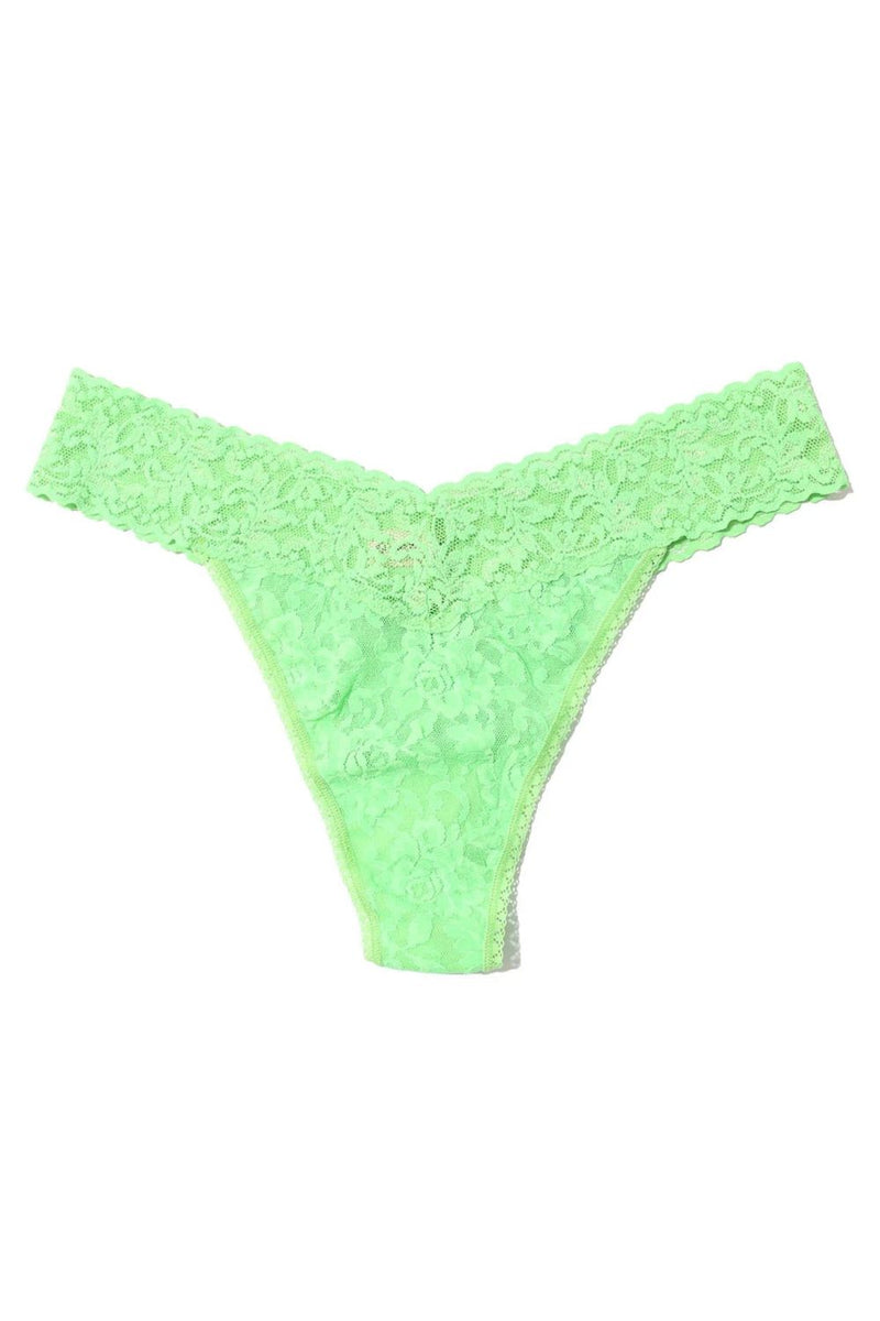 Кружевные трусики стринг 4811 Signature Lace kiwi punch