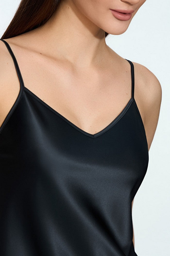 Нічна сорочка з атласу 8129/84 Lumina black Jasmine lingerie
