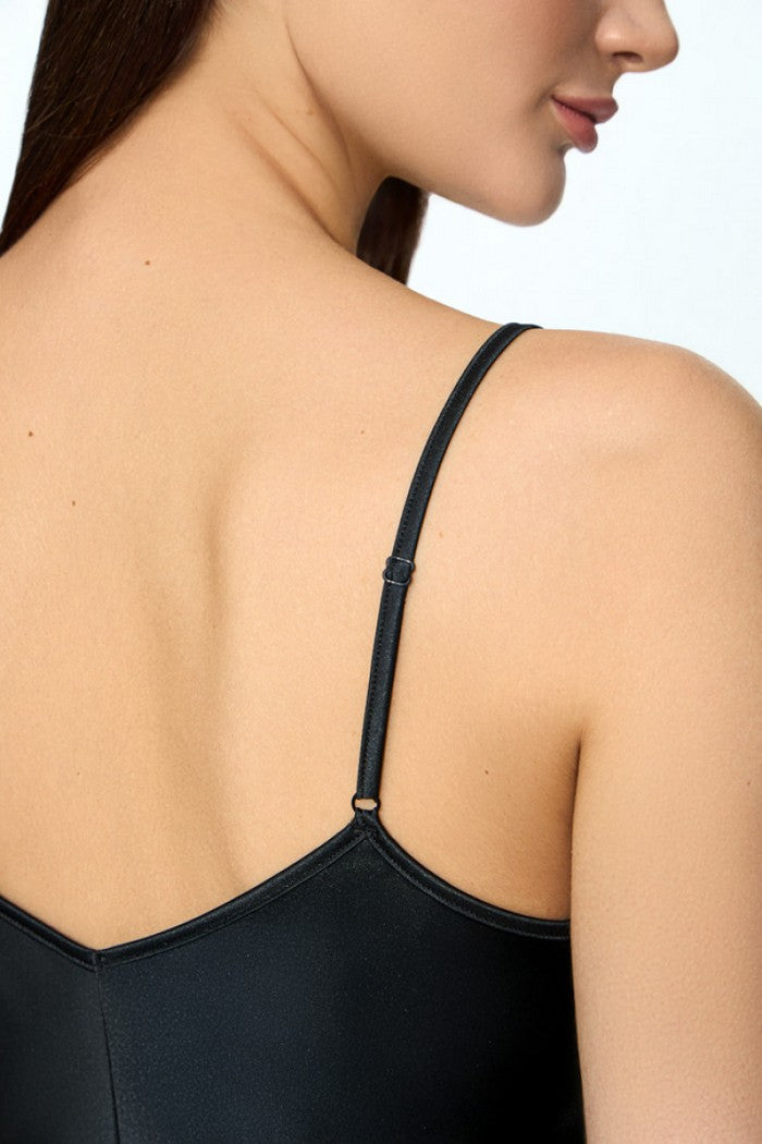 Нічна сорочка з атласу 8129/84 Lumina black Jasmine lingerie