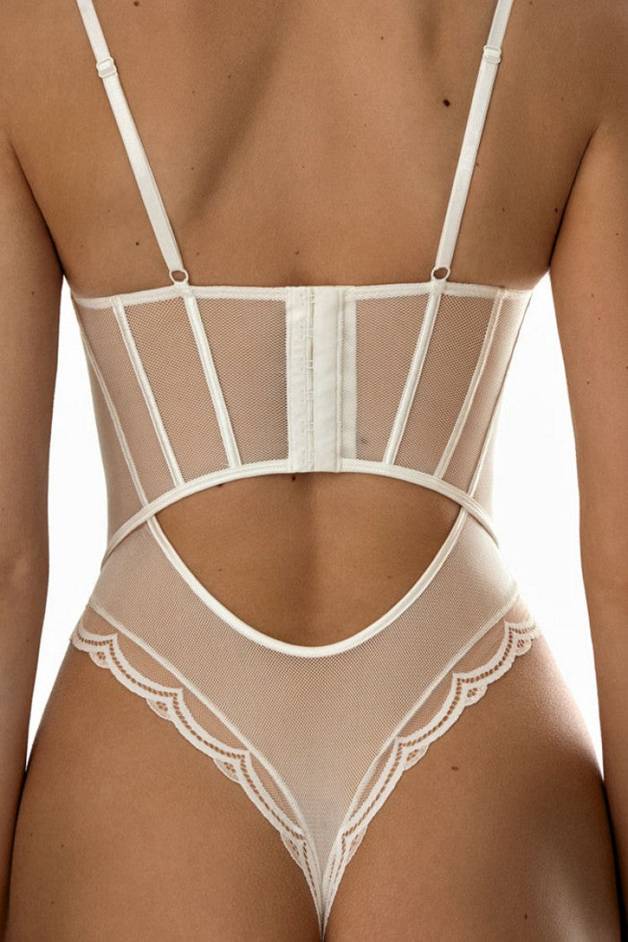 Боді-стрінг із мережива 8907/37 Jessika milk Jasmine lingerie