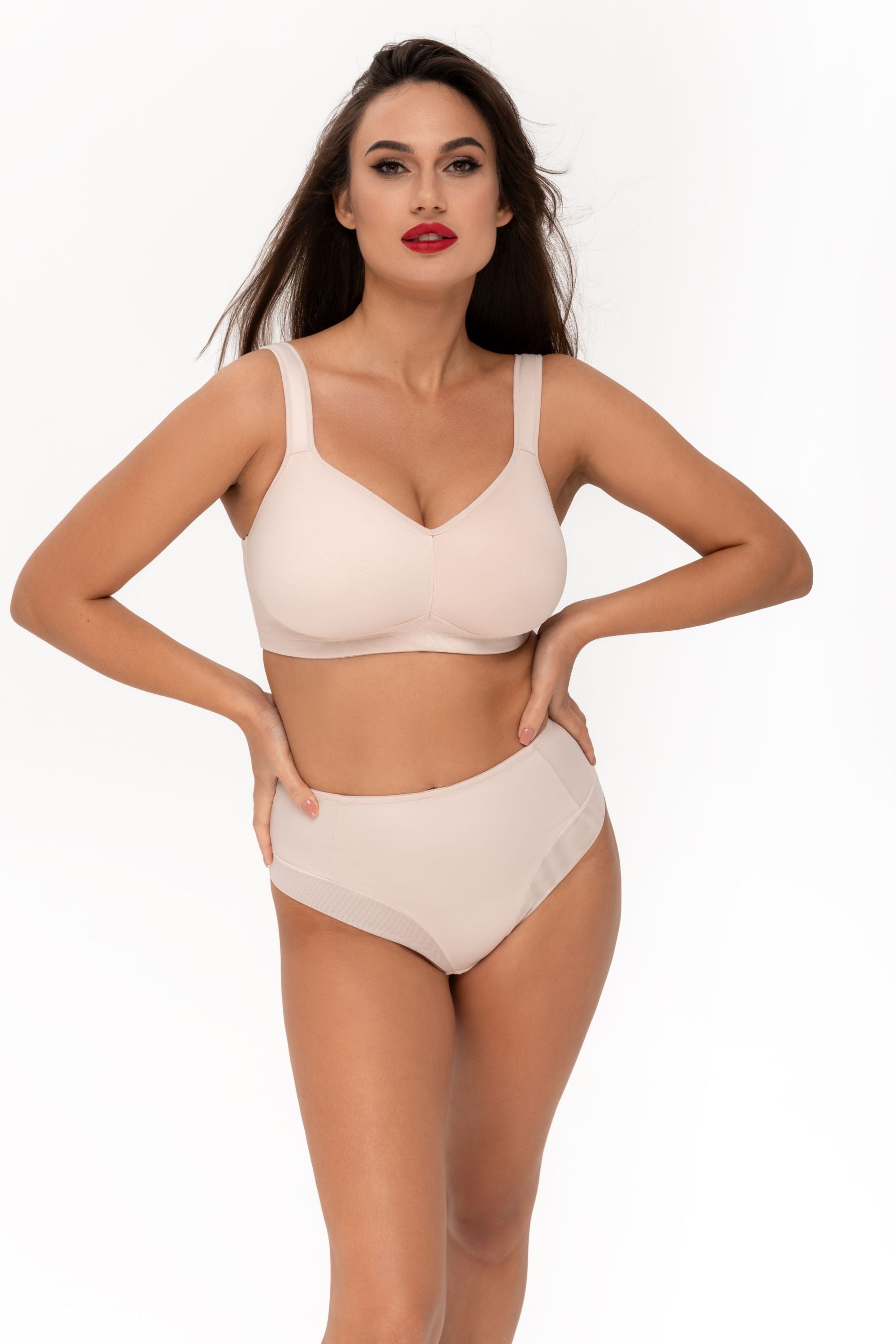 Гладкий бюстгальтер спейсер 5200 Ada peony