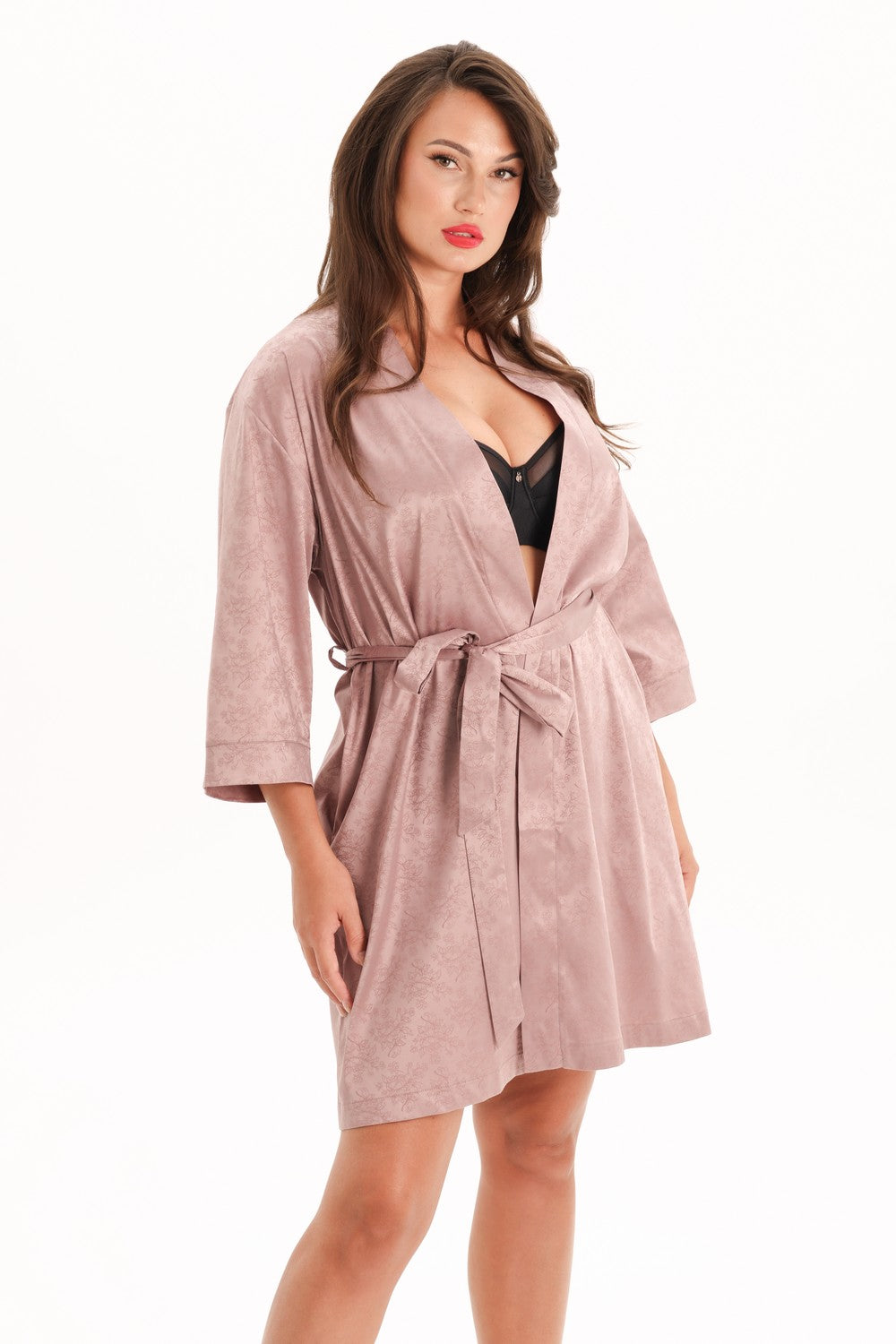 Атласний халат з квітами 8249.3 mokko