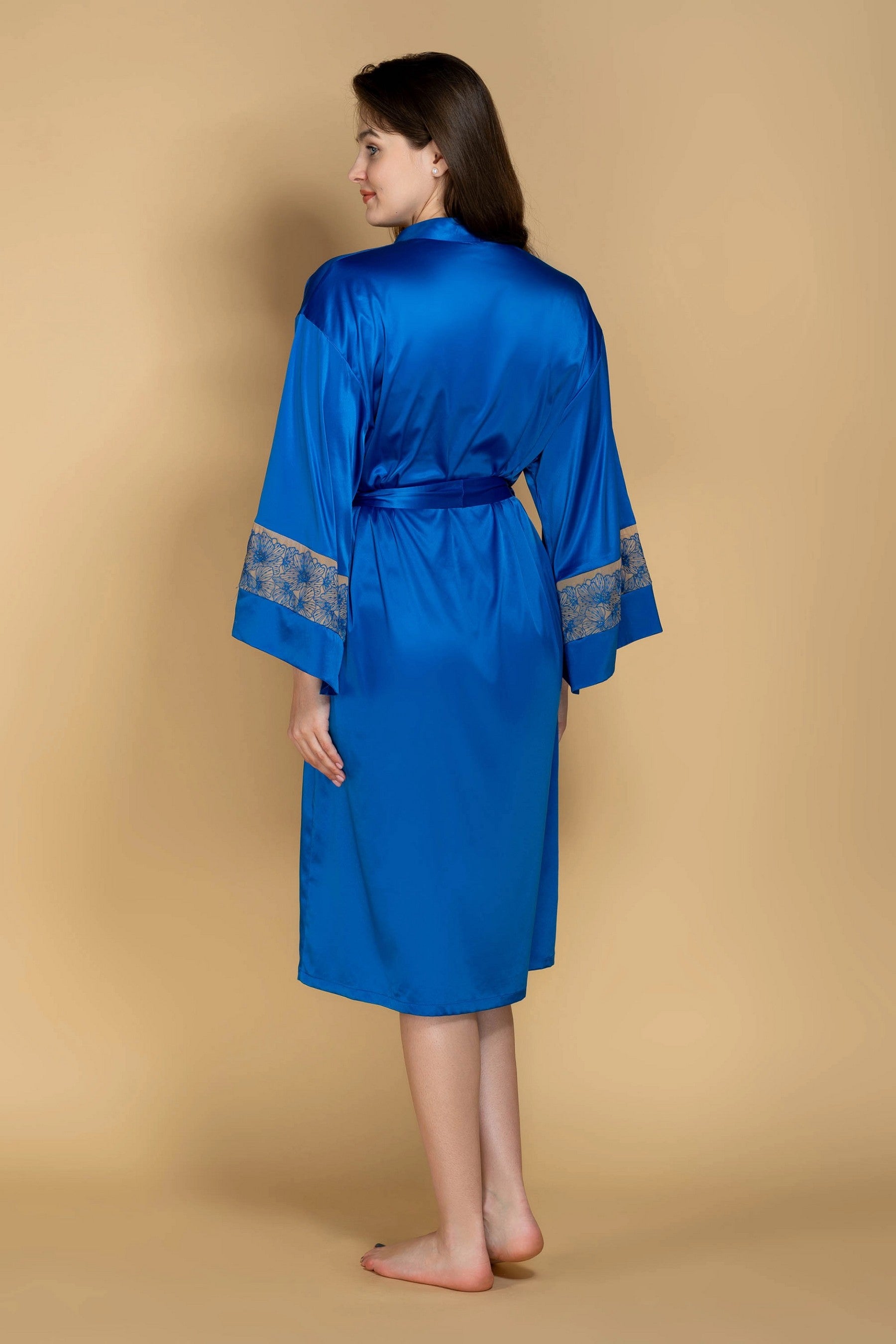 Длинный халат с вышивкой 811-6725 blue