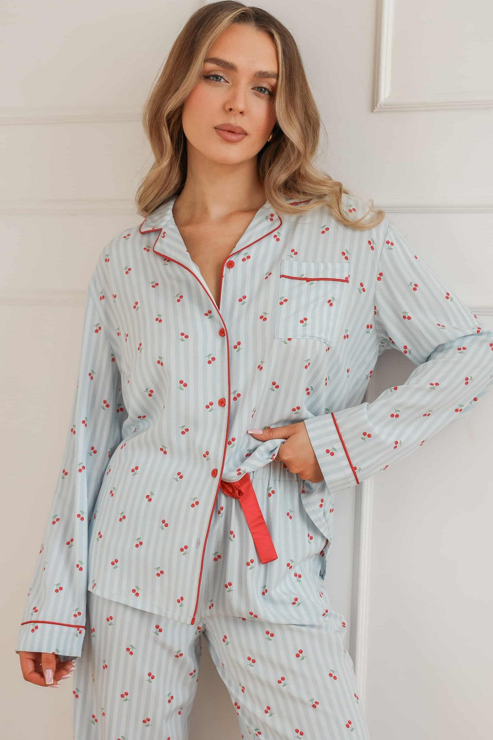 Піжамна блуза з принтом 3740 Sweet Cherry blue 