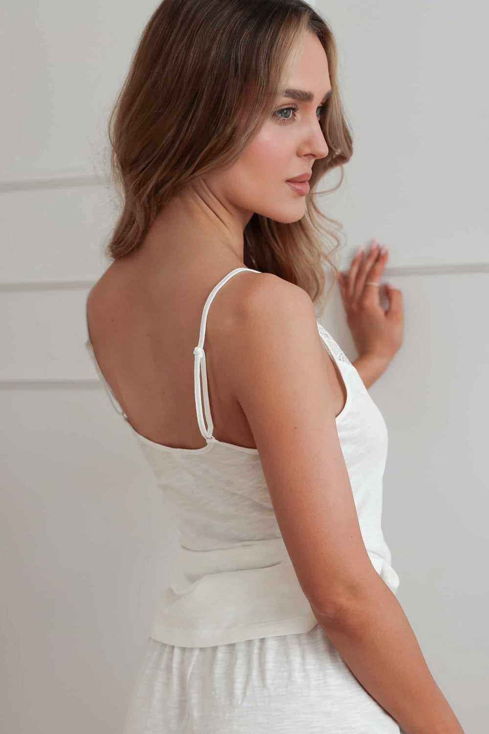 Майка з бавовни 3755 Celesta antique white Kleo спина