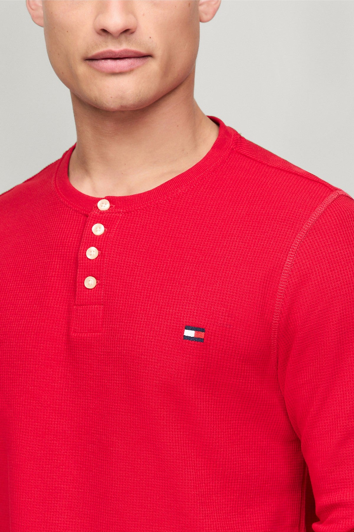 Чоловічий лонгслів 267806172 red Tommy Hilfiger деталізація
