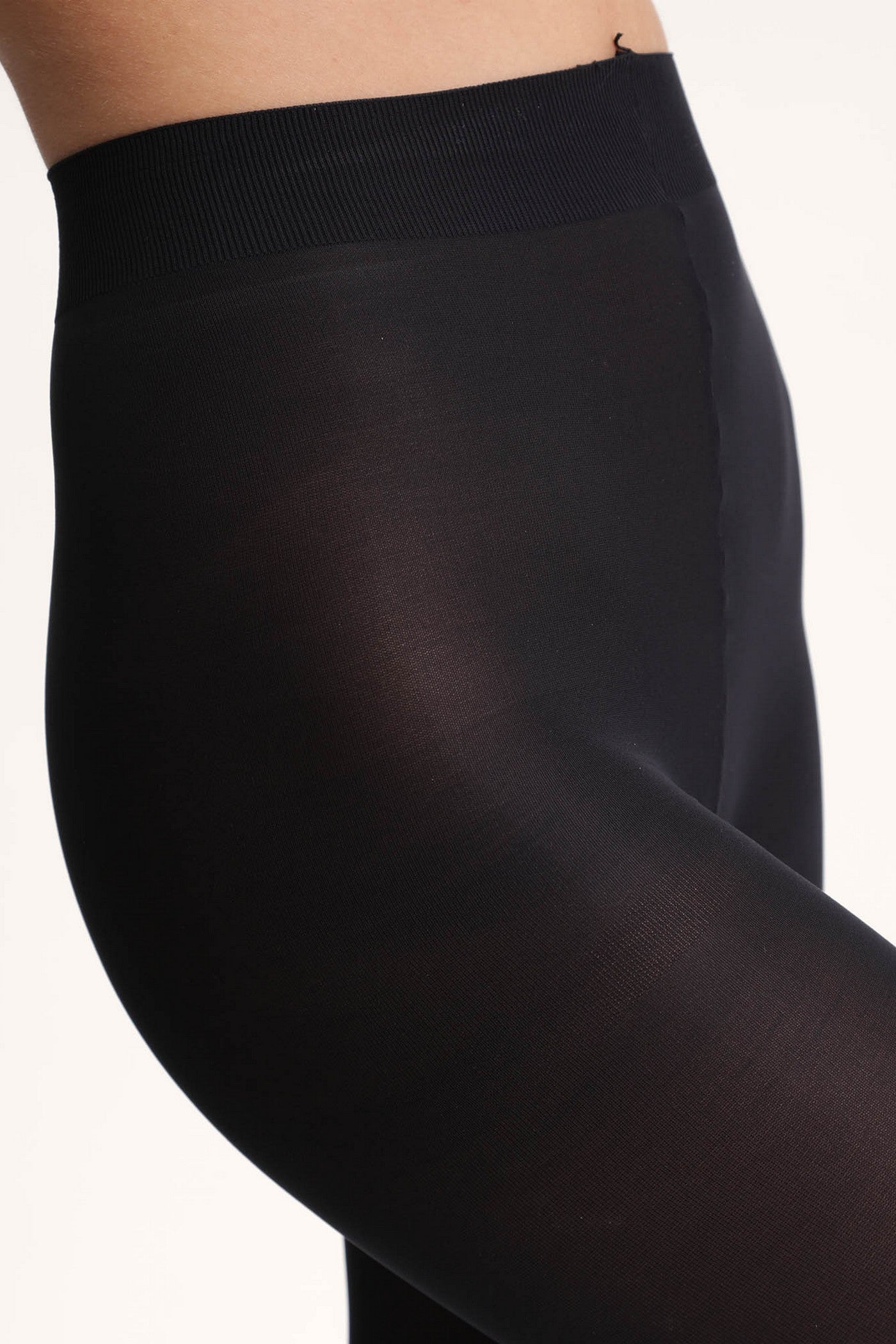 Классические колготки из микрофибры 1312 Style Opaque 50d