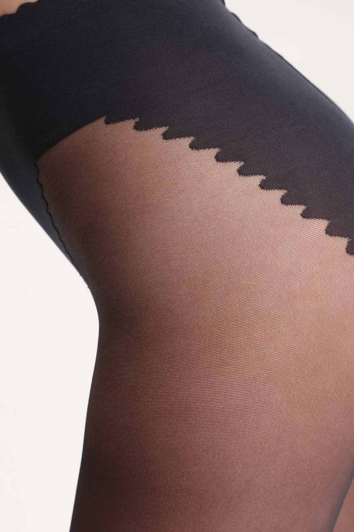 Колготки с утягивающими трусиками 1030 Body Touch Ventre Plat 20d
