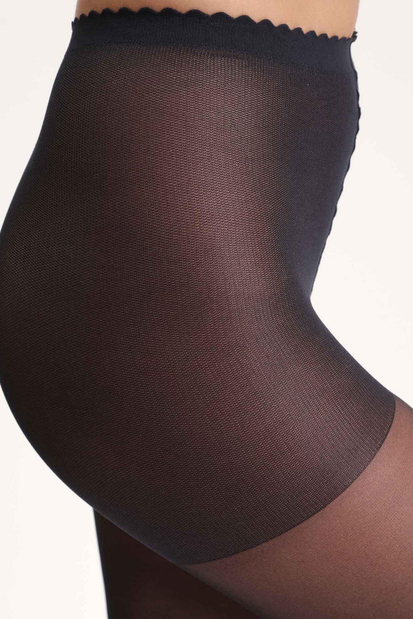 Колготки с шортиками и мягким поясом 1789 Body Touch Voile 20d